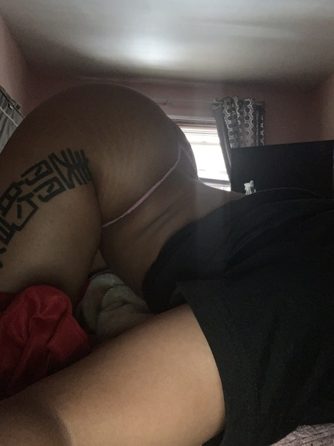 View latinamuneca OnlyFans content for free 

 picture 2