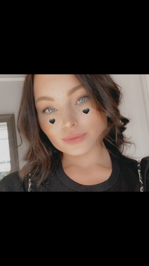Get Free access to @laurajade91 Leaks OnlyFans 

 picture 2