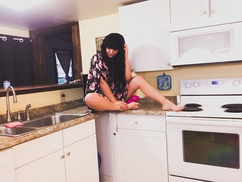 View lauramoreburrito OnlyFans videos and photos for free 

 picture 2