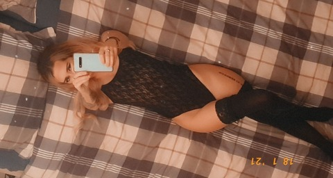 Onlyfans free content lauren-leigh 

 picture 2