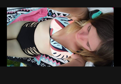 View lauren_ashleyy (L) OnlyFans 25 Photos and 0 Videos leaks 

 picture 2