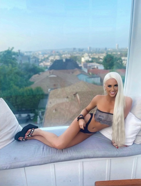 View Lauren Ash (laurenash) OnlyFans 0 Photos and 0 Videos leaked 

 picture 2