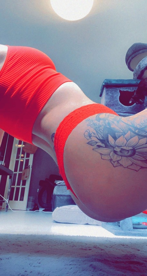 laurenof7 OnlyFans Leaked (23 Photos and 4 Videos) 

 picture 2
