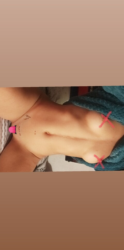 View lavicia OnlyFans content for free 

 picture 2