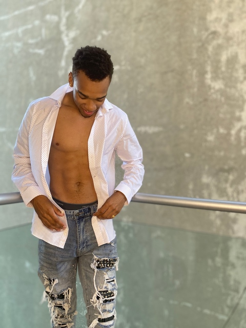 lawsonjones OnlyFans Leaked (16 Photos and 28 Videos) 

 picture 2