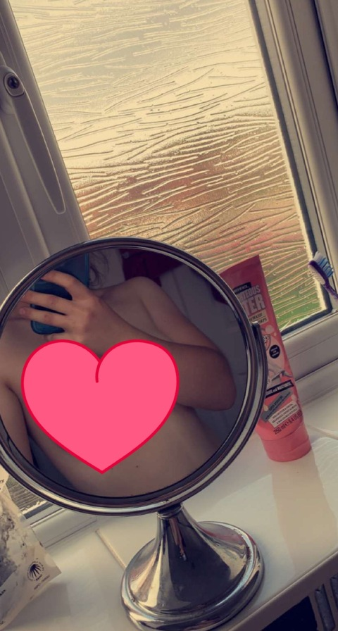 layaies OnlyFans Leaks (8 Photos and 0 Videos) 

 picture 2