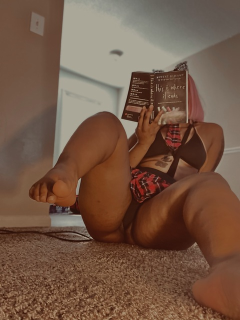 laydeeee OnlyFans Leak (9 Photos and 61 Videos) 

 picture 2
