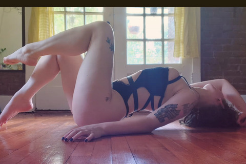 View Layla (layla.nocturne) OnlyFans 46 Photos and 2 Videos for free 

 picture 2