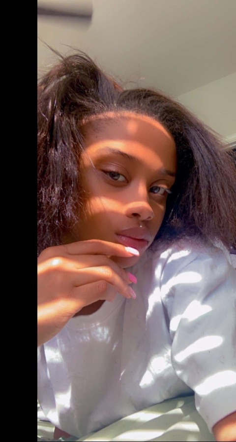 View laylababy2021 OnlyFans videos and photos for free 

 picture 2
