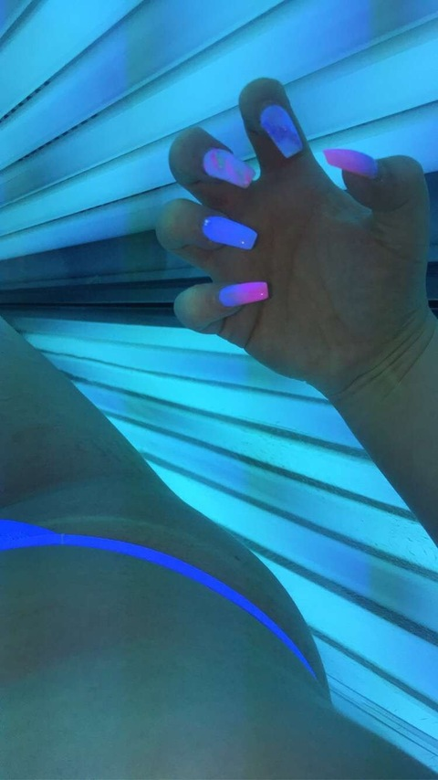 View laylagirlxo (Layla Louise👄) OnlyFans 72 Photos and 15 Videos leaks 

 picture 2
