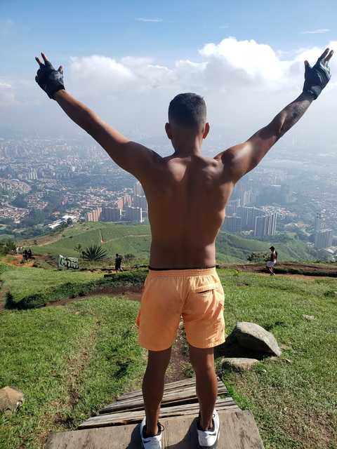 Download layoner OnlyFans videos and photos free 

 picture 2