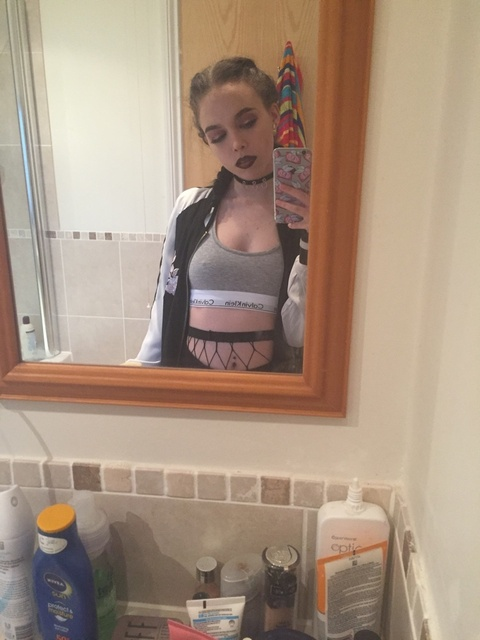 @laz_babe leak Onlyfans videos free 

 picture 2