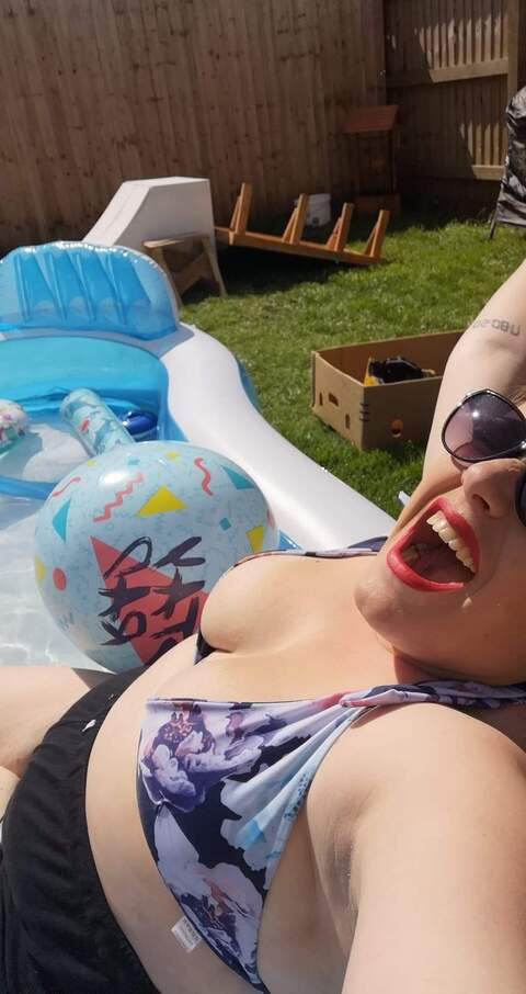 Get Free access to @leafans91 (Lea) Leaks OnlyFans 

 picture 2