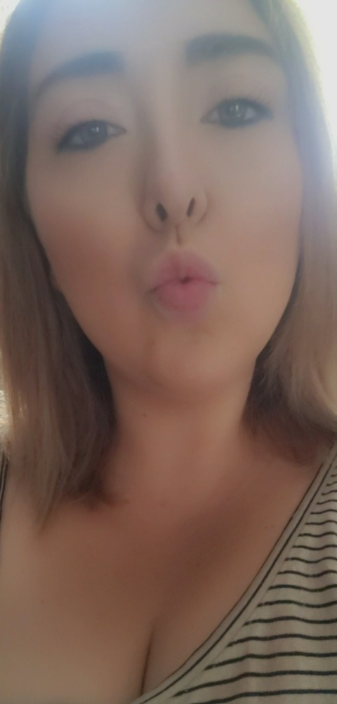Get Free access to leanneemmi Leaked OnlyFans 

 picture 2