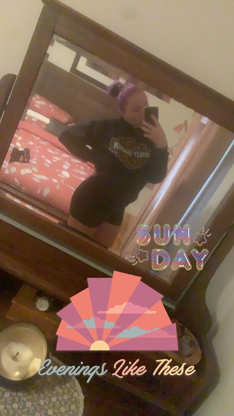lecurvy (Good Girl) OnlyFans Leaked Pictures and Videos 

 picture 2