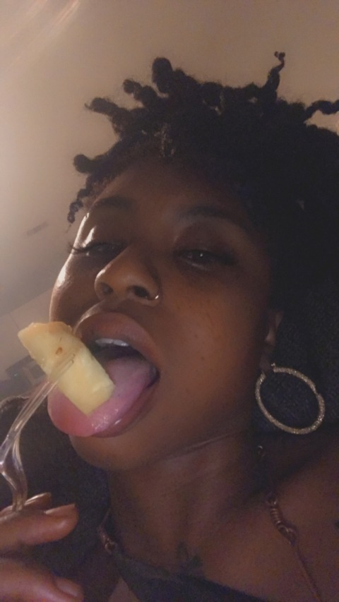 @leiheiness leak Onlyfans gallery for free 

 picture 2