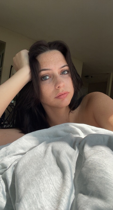 lemmeseedemi OnlyFans Leaked 

 picture 2