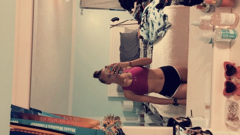 lemondroptits OnlyFans Leaked 

 picture 2