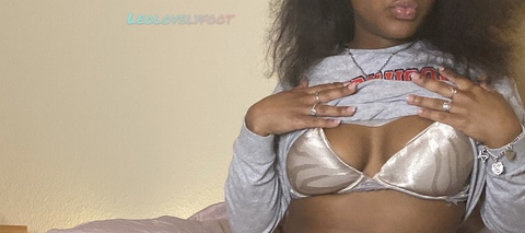 Download leolilly OnlyFans content free 

 picture 2
