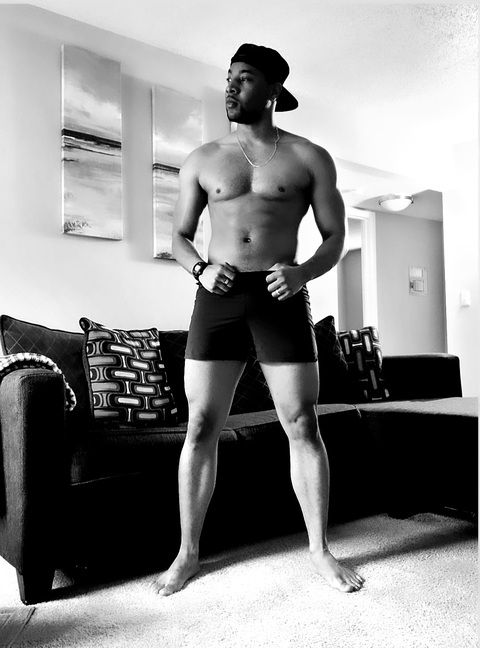 @leonz3 leak Onlyfans content free 

 picture 2