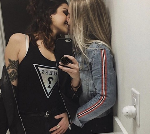 @lesbian_couple21 leak Onlyfans gallery for free 

 picture 2