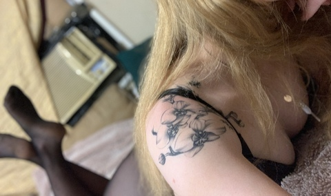 leshypiee (Leshyyy) free OnlyFans Leaked Content 

 picture 2