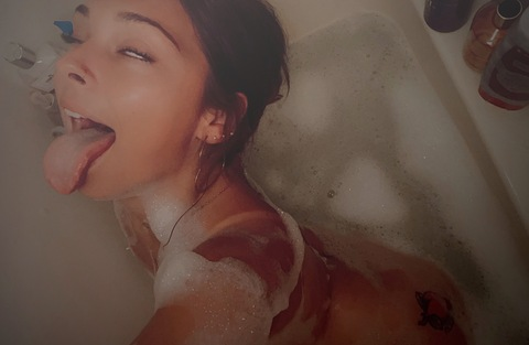 leslexandkittykay OnlyFans Leaked (74 Photos and 37 Videos) 

 picture 2