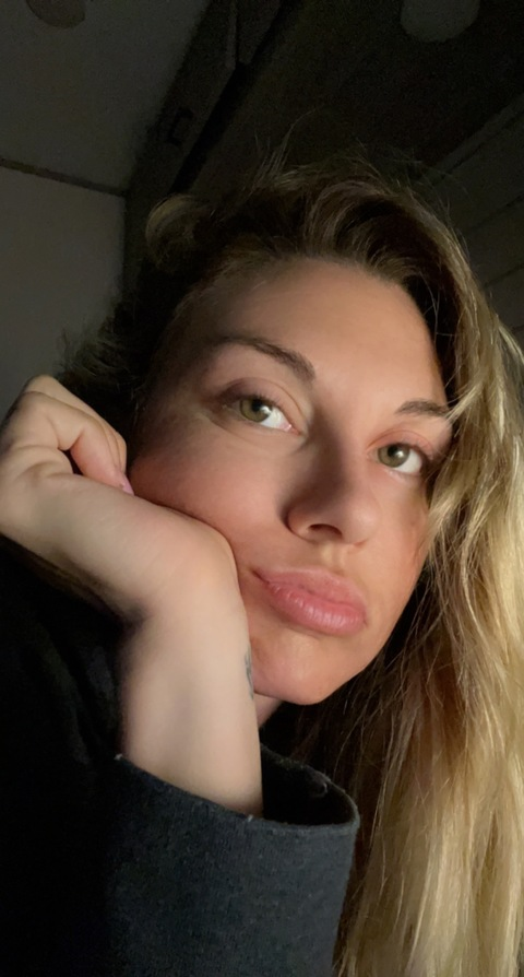 @lesliee.white leaked Onlyfans videos free 

 picture 2