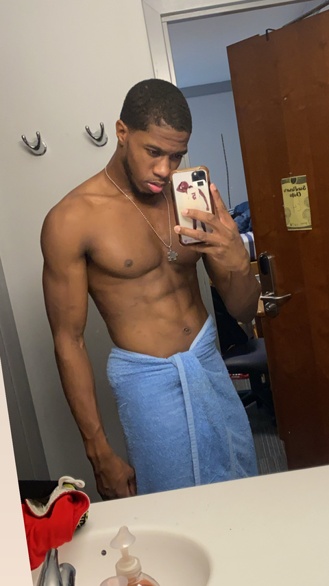 @letmeholdthatsoul leaks Onlyfans gallery for free 

 picture 2