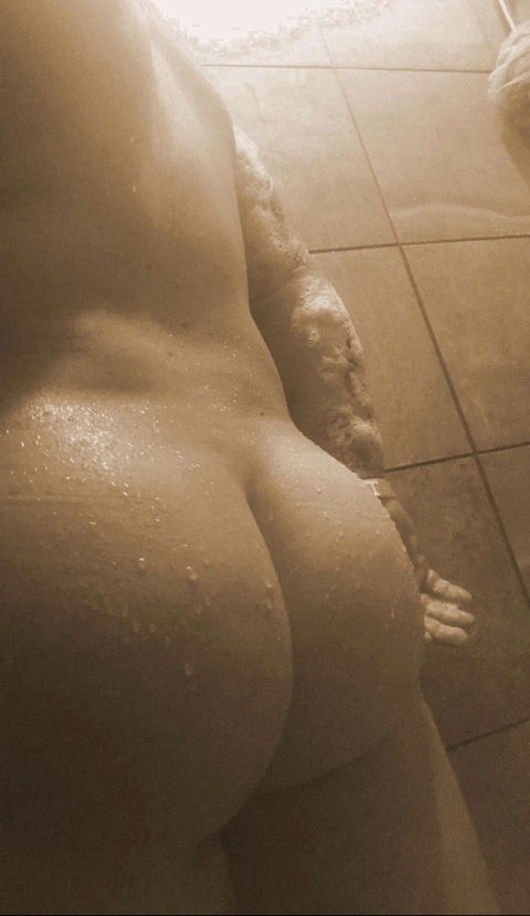 Onlyfans leaks letsbebad88 

 picture 2