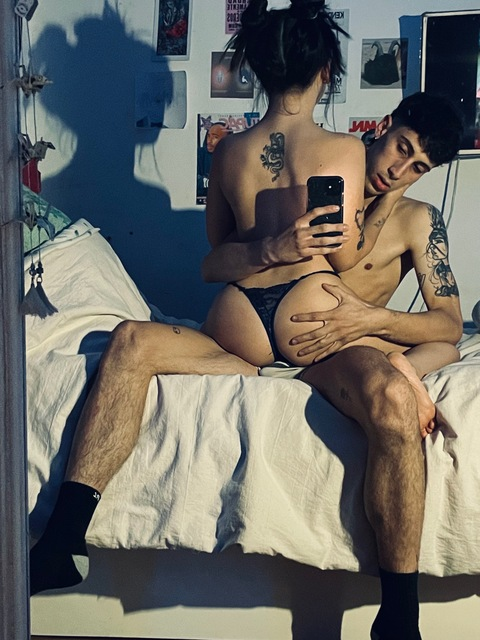 leviandlenna OnlyFans Leaked 

 picture 2
