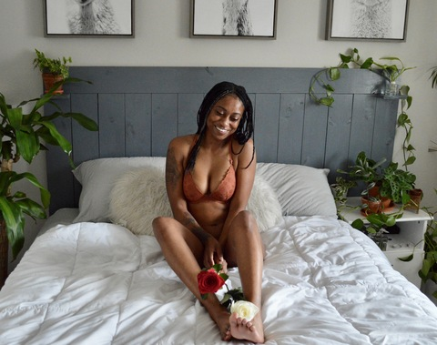 View lia.young OnlyFans content for free 

 picture 2