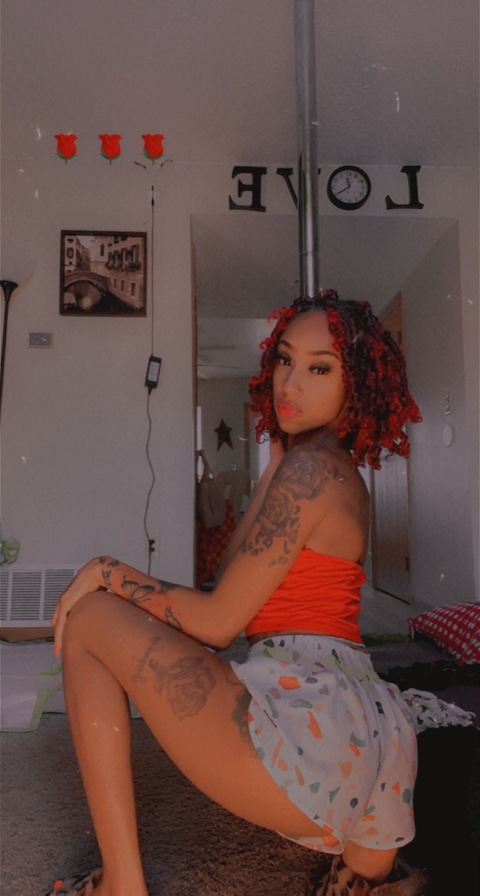 liareneebaybee OnlyFans Leak (4 Photos and 39 Videos) 

 picture 2