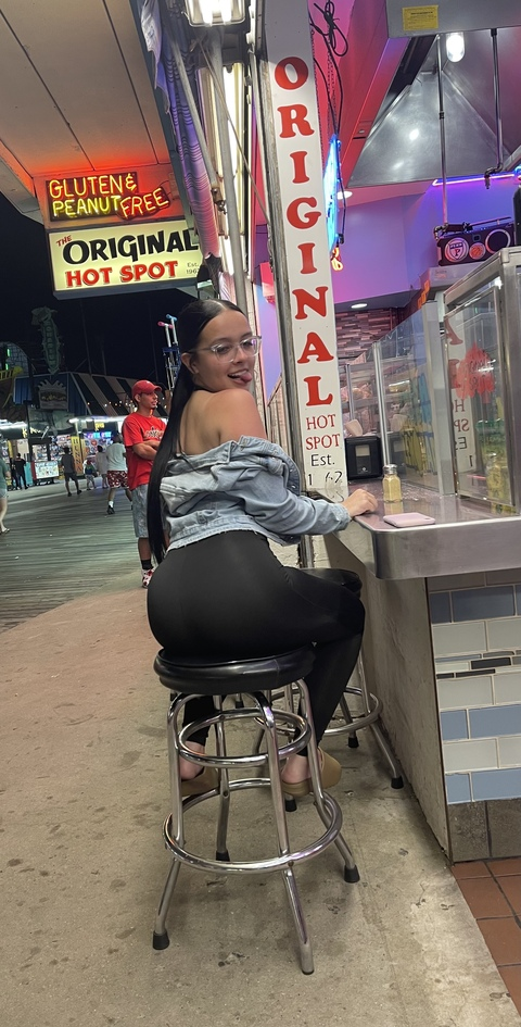 liddlenique1 OnlyFans Leaks 

 picture 2