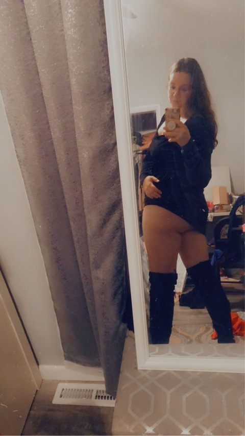 @lifeoflilaxxx leak Onlyfans gallery for free 

 picture 2