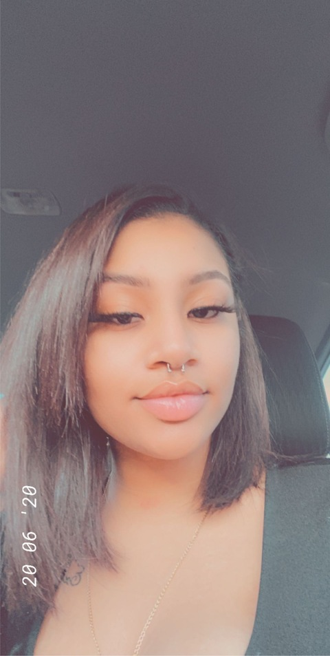 Download lightskinbhaddie OnlyFans content free 

 picture 2