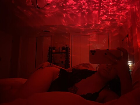 View lightskinedgemini (Gem) OnlyFans 16 Photos and 0 Videos for free 

 picture 2