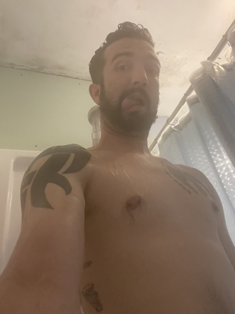 View Lil_dadbod69 (lil_dadbod69) OnlyFans 21 Photos and 12 Videos leaked 

 picture 2
