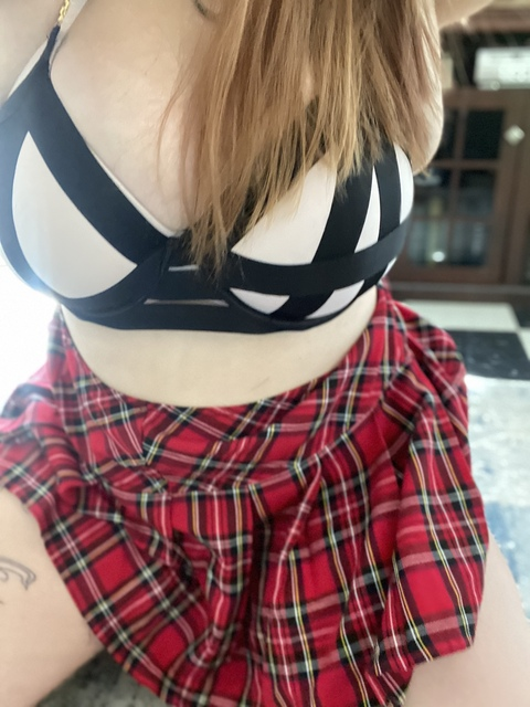 lil_kink_kitten (Kinky_kitten) OnlyFans Leaked Pictures and Videos 

 picture 2