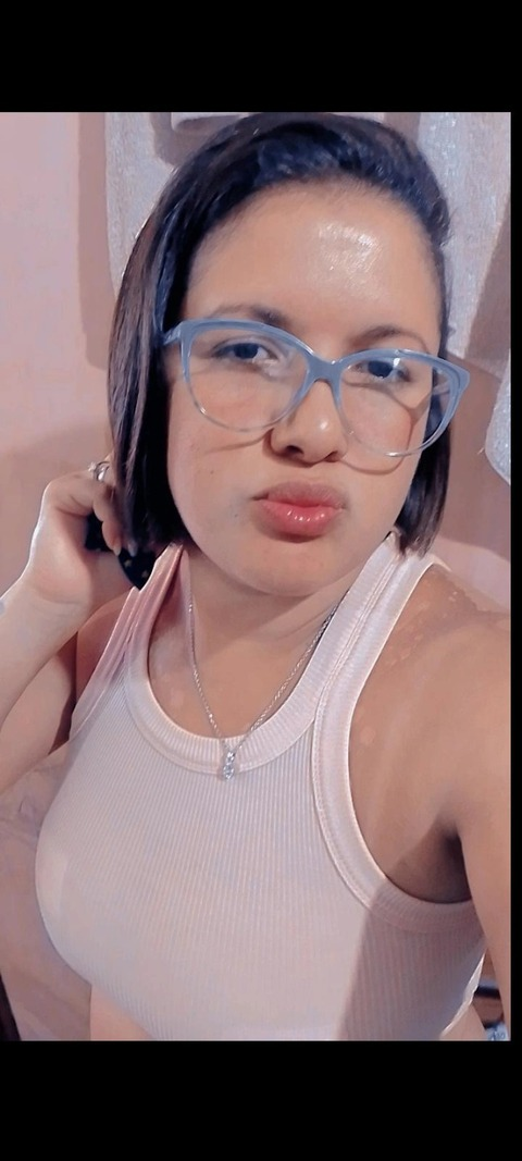 View Lila_firegirl💜 (lilafiregirl) OnlyFans 7 Photos and 7 Videos gallery 

 picture 2