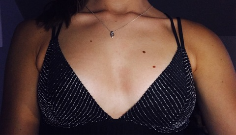 lilbabyliz (Liz 🤍) OnlyFans Leaked Videos and Pictures 

 picture 2