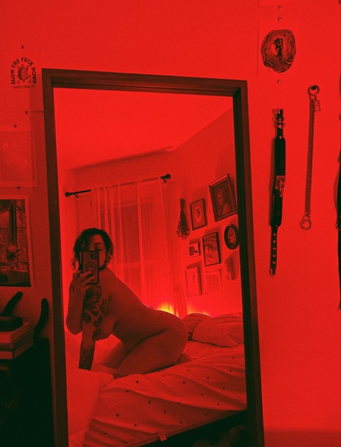 View lil fried chicken (lilfriedchicky) OnlyFans 162 Photos and 4 Videos for free 

 picture 2