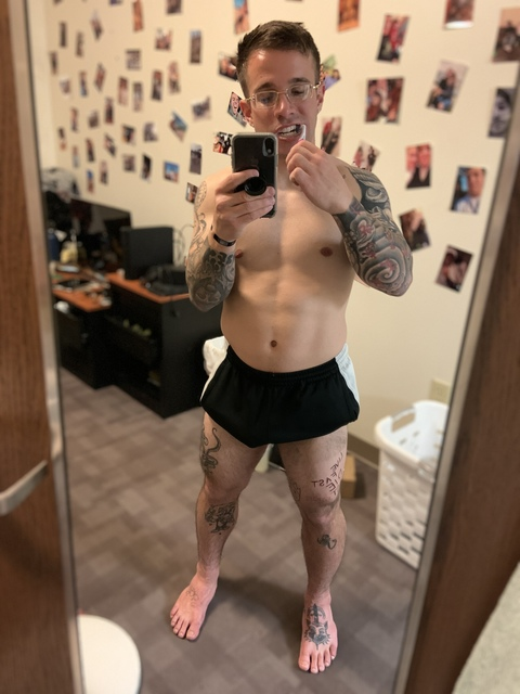 Onlyfans leak lilguylilshoes 

 picture 2