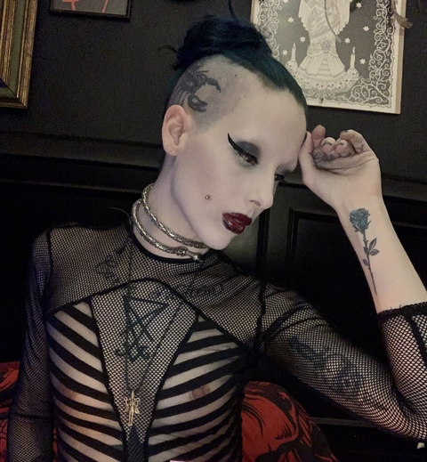 lilithbathoryluna13 OnlyFans Leaked Photos and Videos 

 picture 2