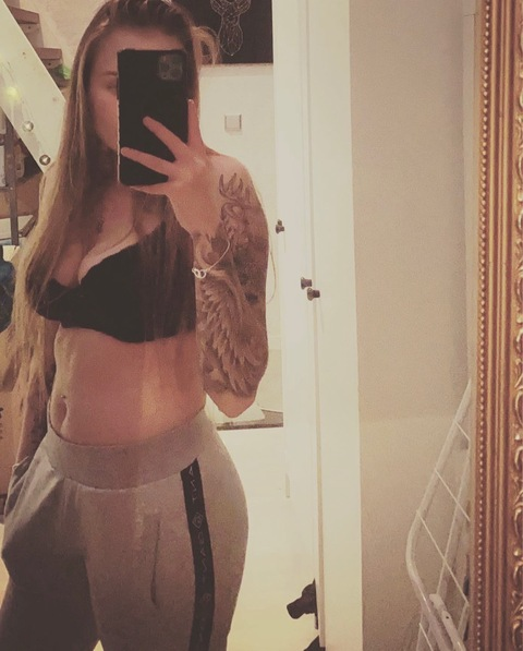 @lillamy22 leaks Onlyfans photos free 

 picture 2
