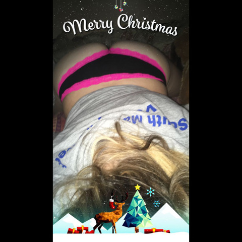 View lillydixy25 (Lilly) OnlyFans 6 Photos and 2 Videos gallery 

 picture 2