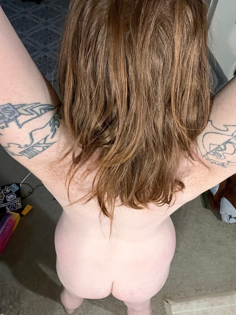 View lillythenotsolittle (Lilly) OnlyFans 43 Photos and 3 Videos leaks 

 picture 2