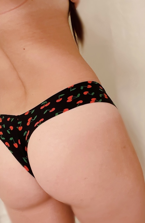 @lilspicegurl678 leaked Onlyfans videos and photos for free 

 picture 2