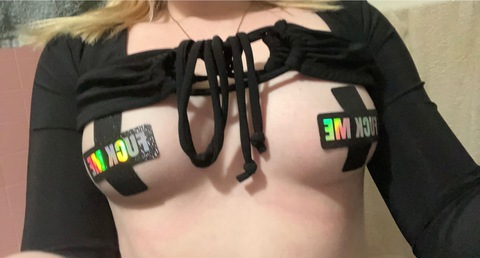 Onlyfans leaked liltittyhailes 

 picture 2