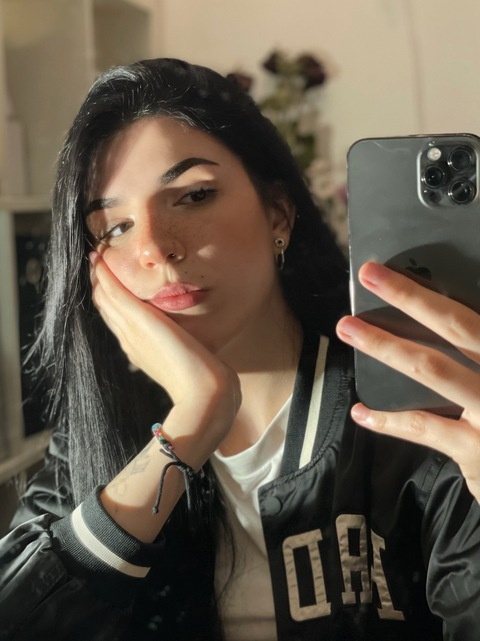 View LilxLyn (lilxlynn) OnlyFans 8 Photos and 0 Videos leaked 

 picture 2